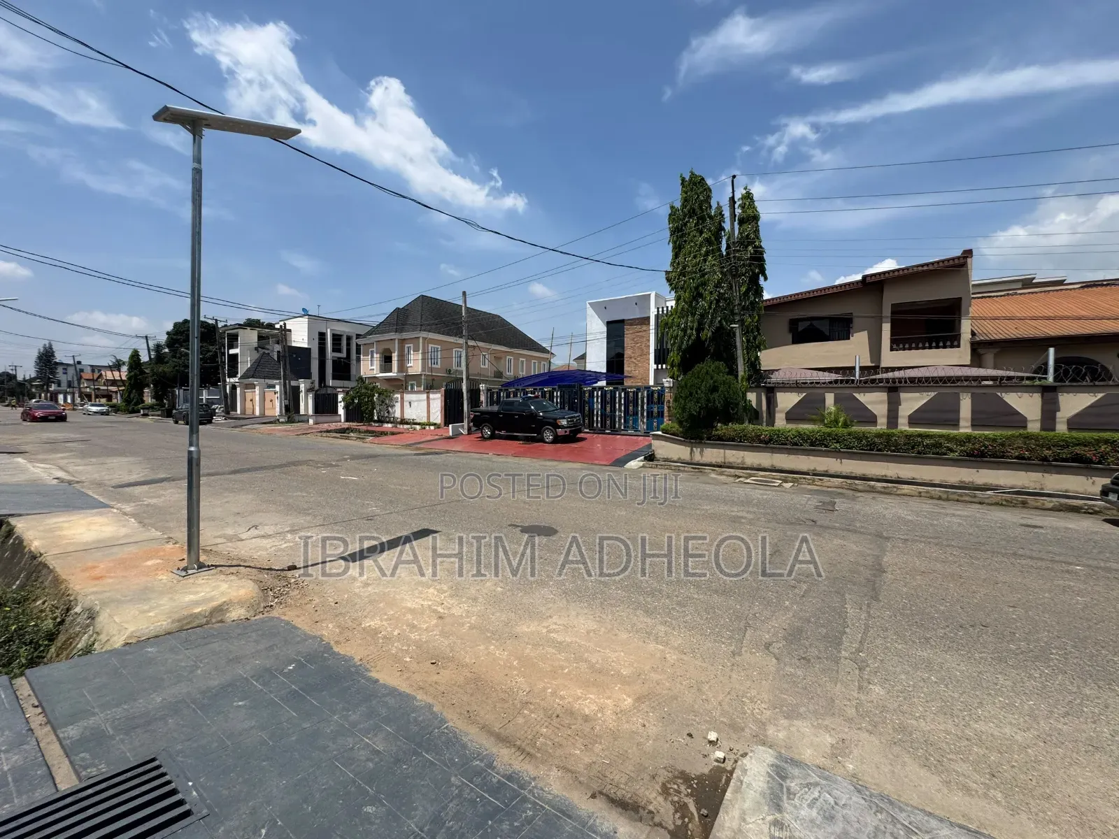 5bdrm Duplex in Omole Phase2 for sale in Omole Phase 2