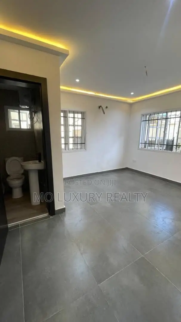2bdrm Apartment in Victoria Island for rent in Victoria Island