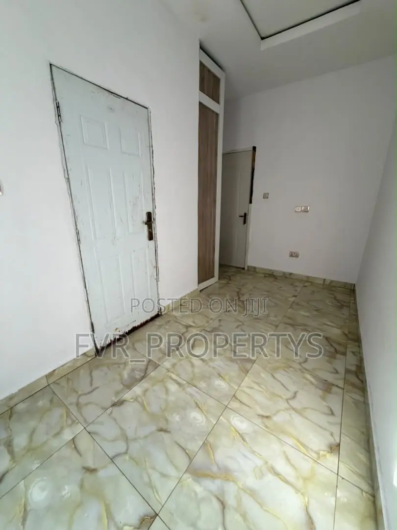 1bdrm Shared Apartment in Divine Homes, Lekki for rent in Lekki