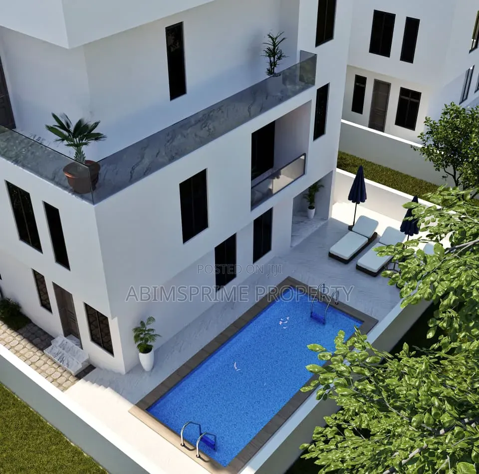 4bdrm Penthouse in Emerald Signature, Epe Road for sale in Epe Road