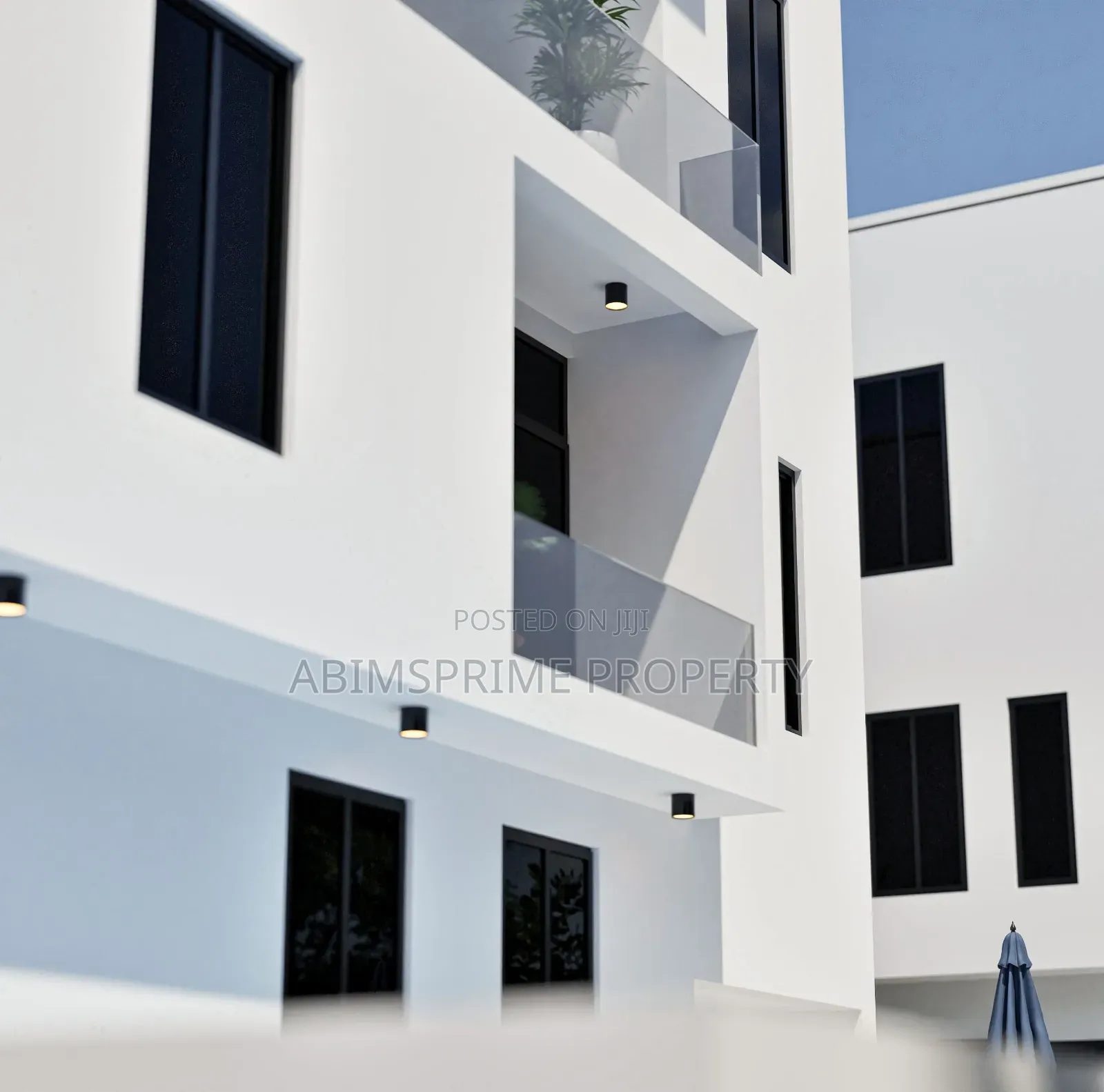 4bdrm Penthouse in Emerald Signature, Epe Road for sale in Epe Road