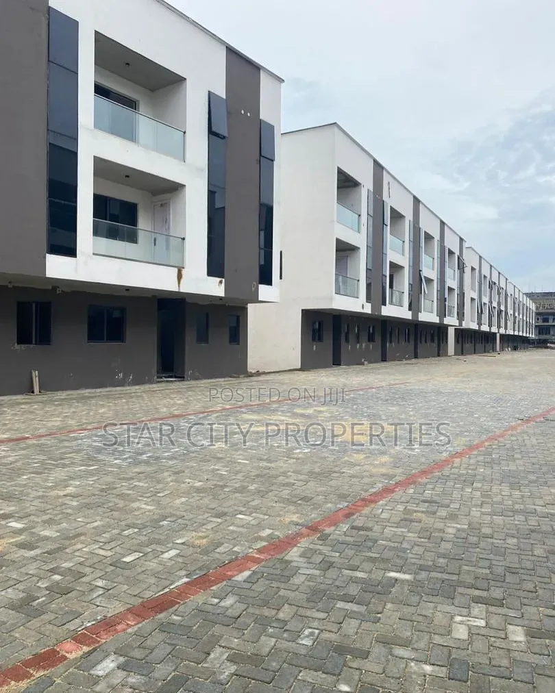 4bdrm Townhouse/Terrace in Lekki Phase 1 for sale in Lekki Phase 1