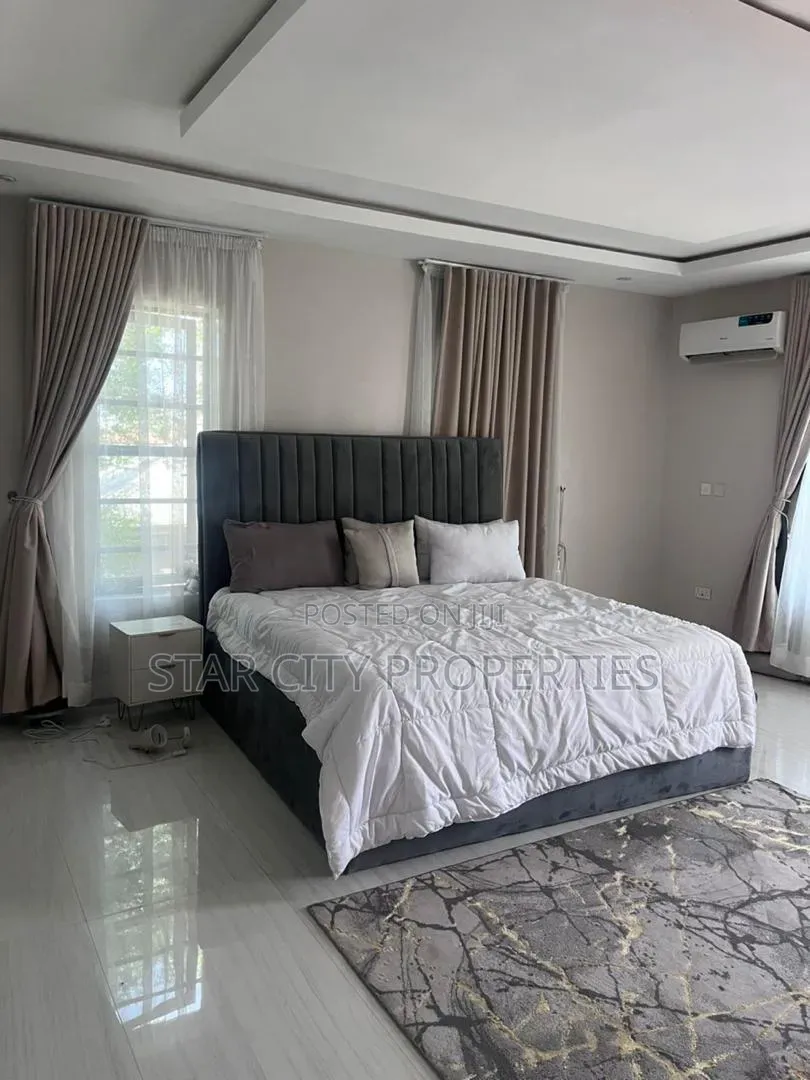 Furnished 3bdrm Apartment in Lekki Phase 1 for sale in Lekki Phase 1