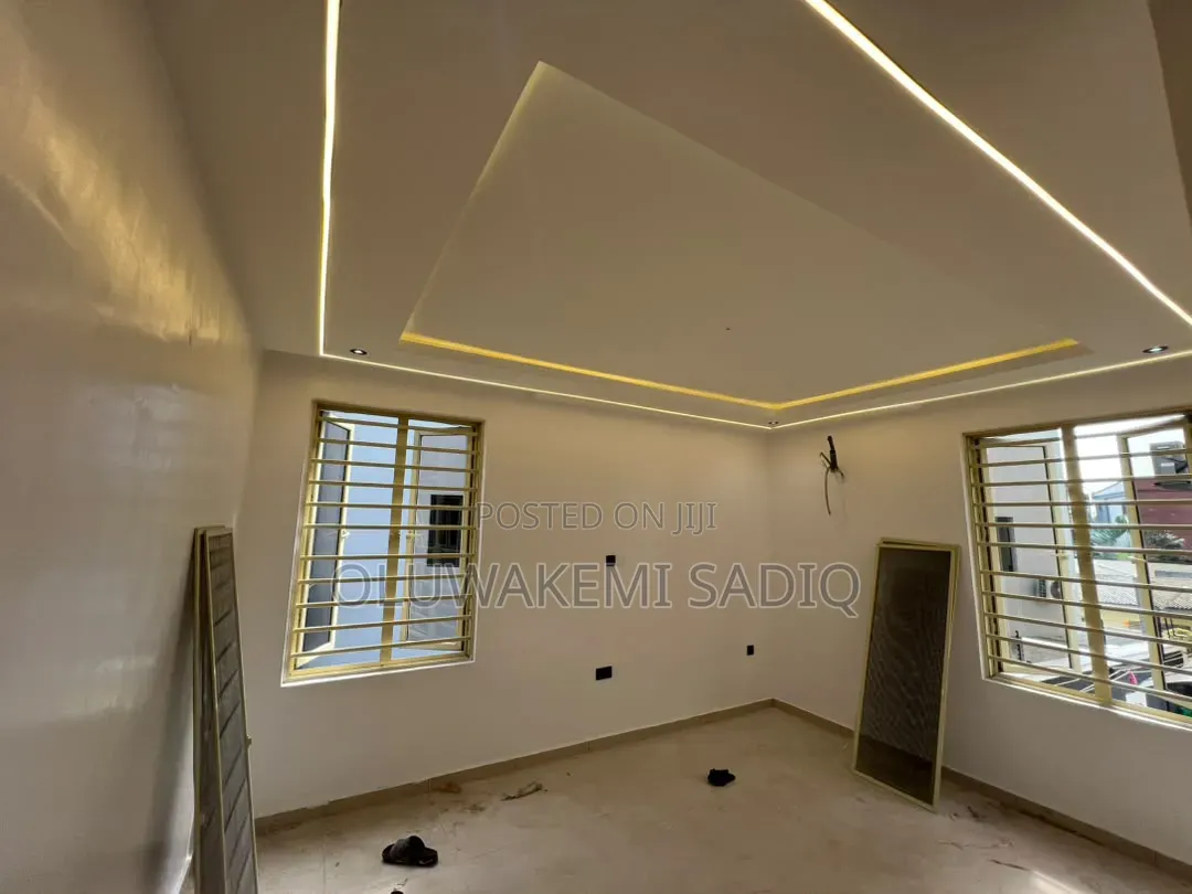 4bdrm Duplex in Ikeja Gra for rent in Ikeja GRA