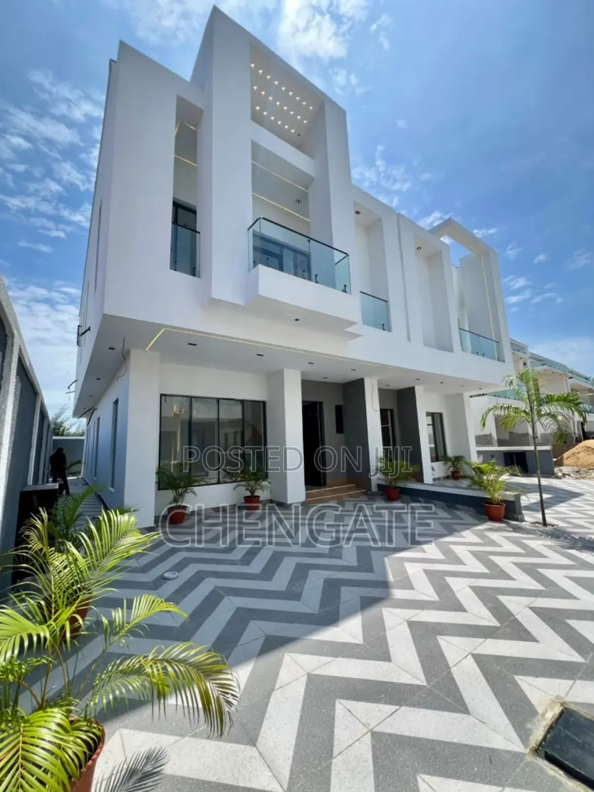 4bdrm Duplex in VGC / Ajah for sale in VGC / Ajah