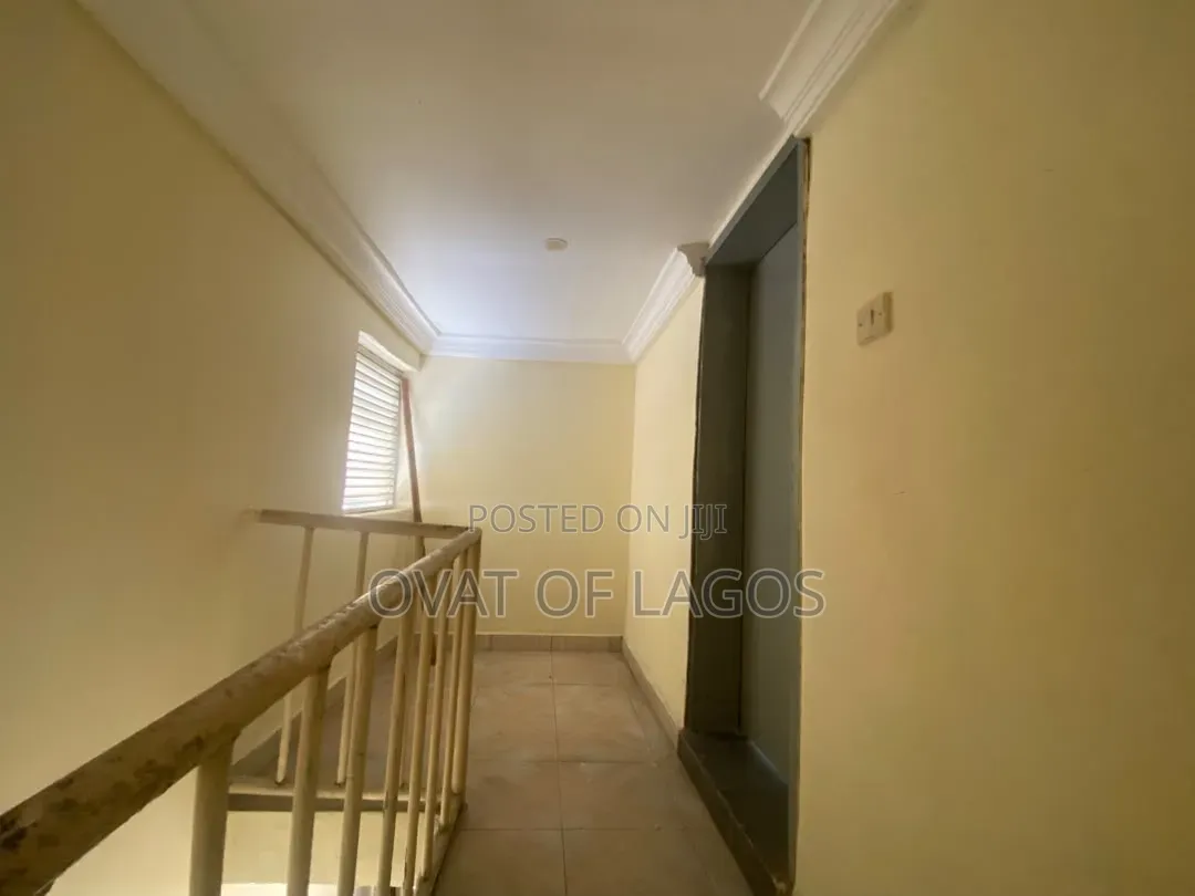 3bdrm Apartment in Chevron for rent in Chevron