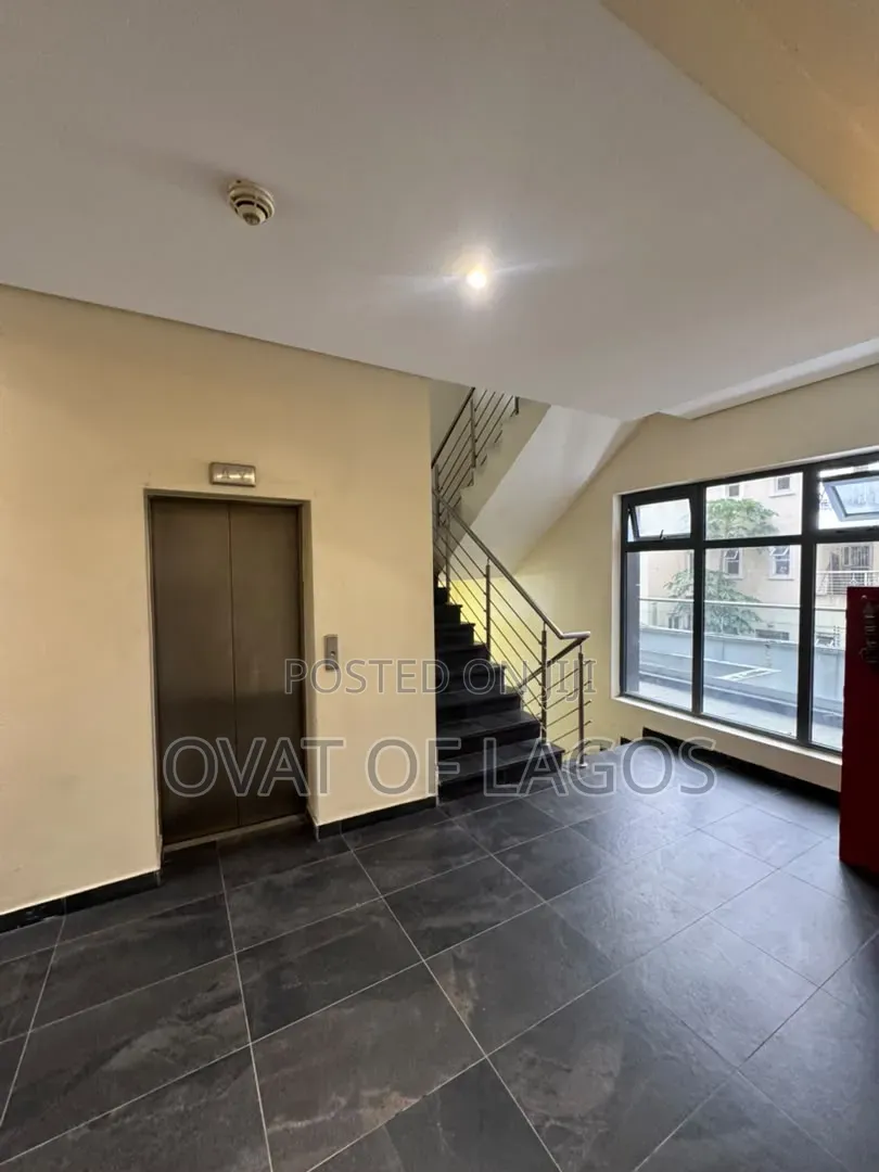 3bdrm Duplex in Lekki Phase 1 for rent in Lekki Phase 1