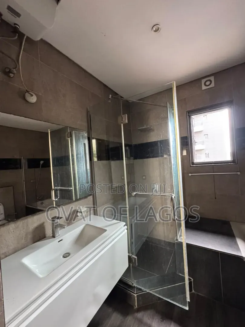 3bdrm Duplex in Lekki Phase 1 for rent in Lekki Phase 1