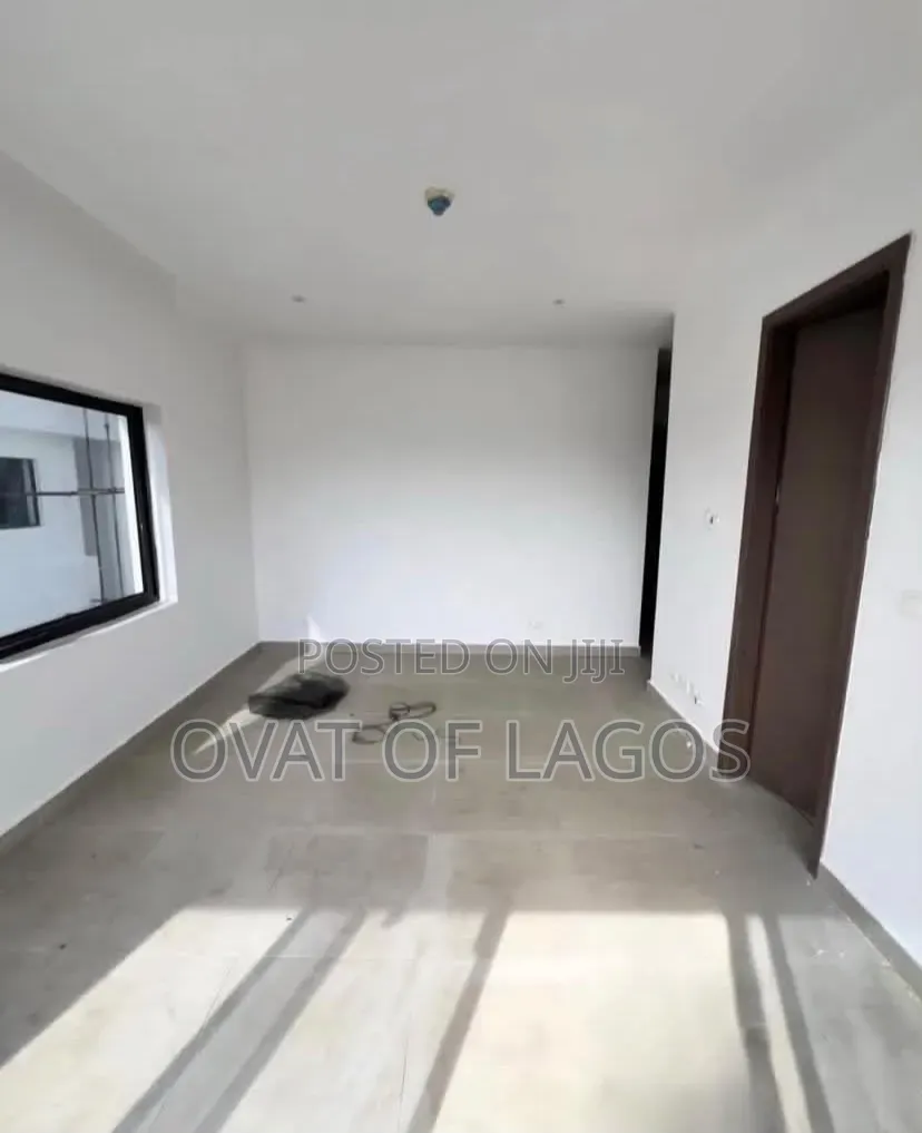 2bdrm Apartment in Lekki Phase 1 for rent in Lekki Phase 1
