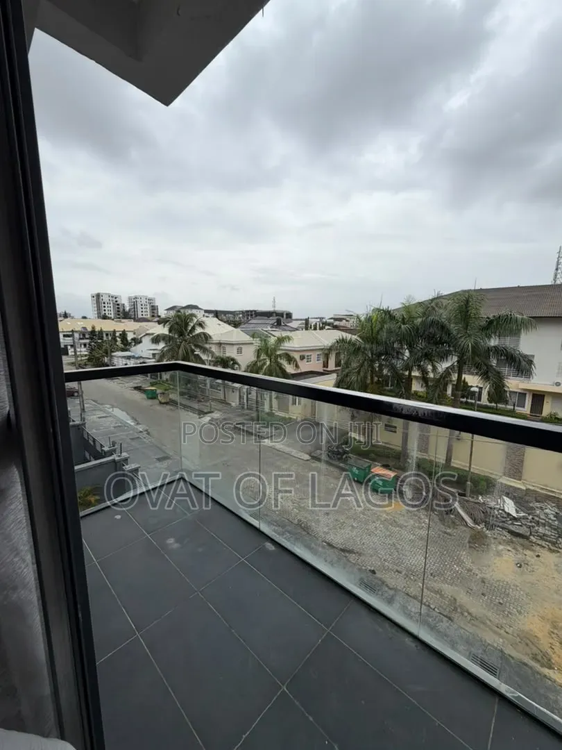 Furnished 2bdrm Apartment in Lekki Phase 1 for rent in Lekki Phase 1