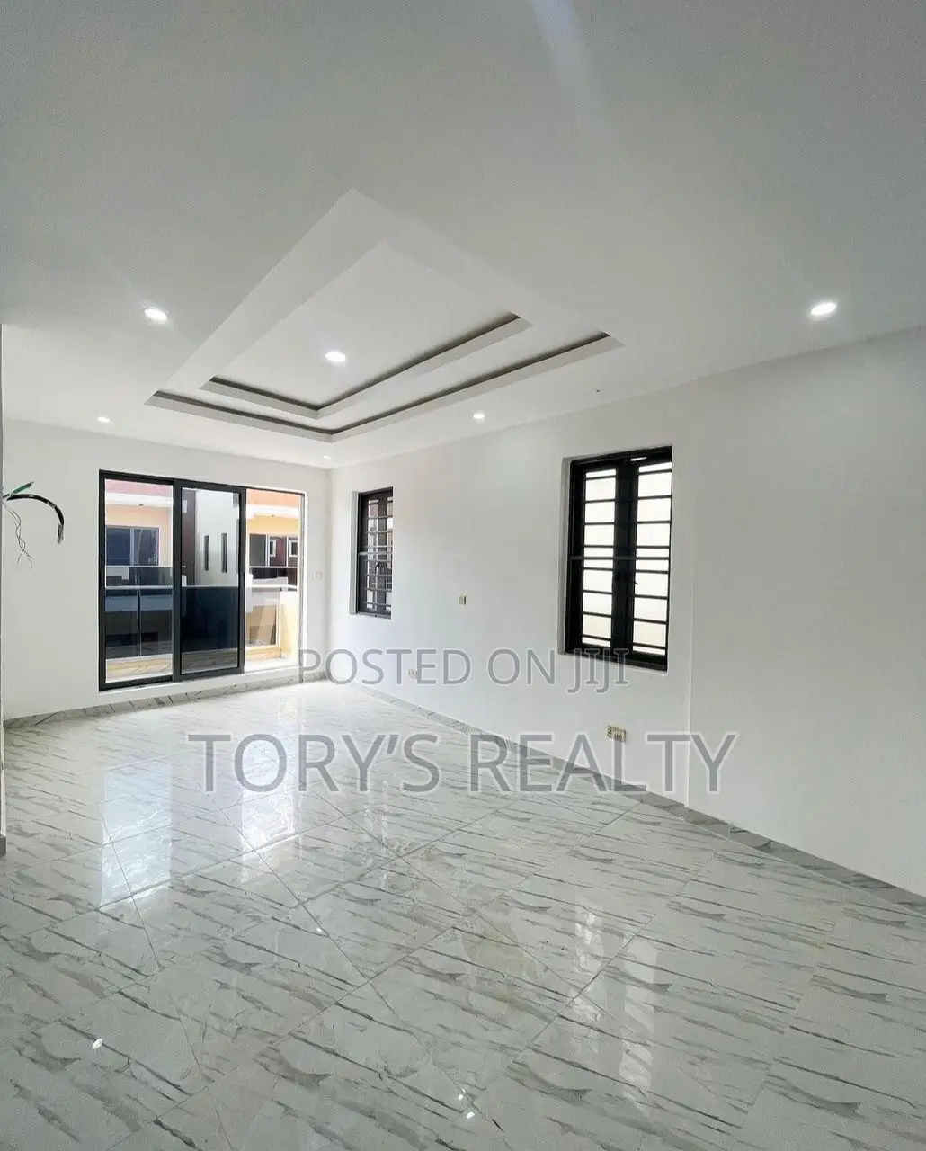 4bdrm Duplex in Lekki Phase 1 for rent in Lekki Phase 1