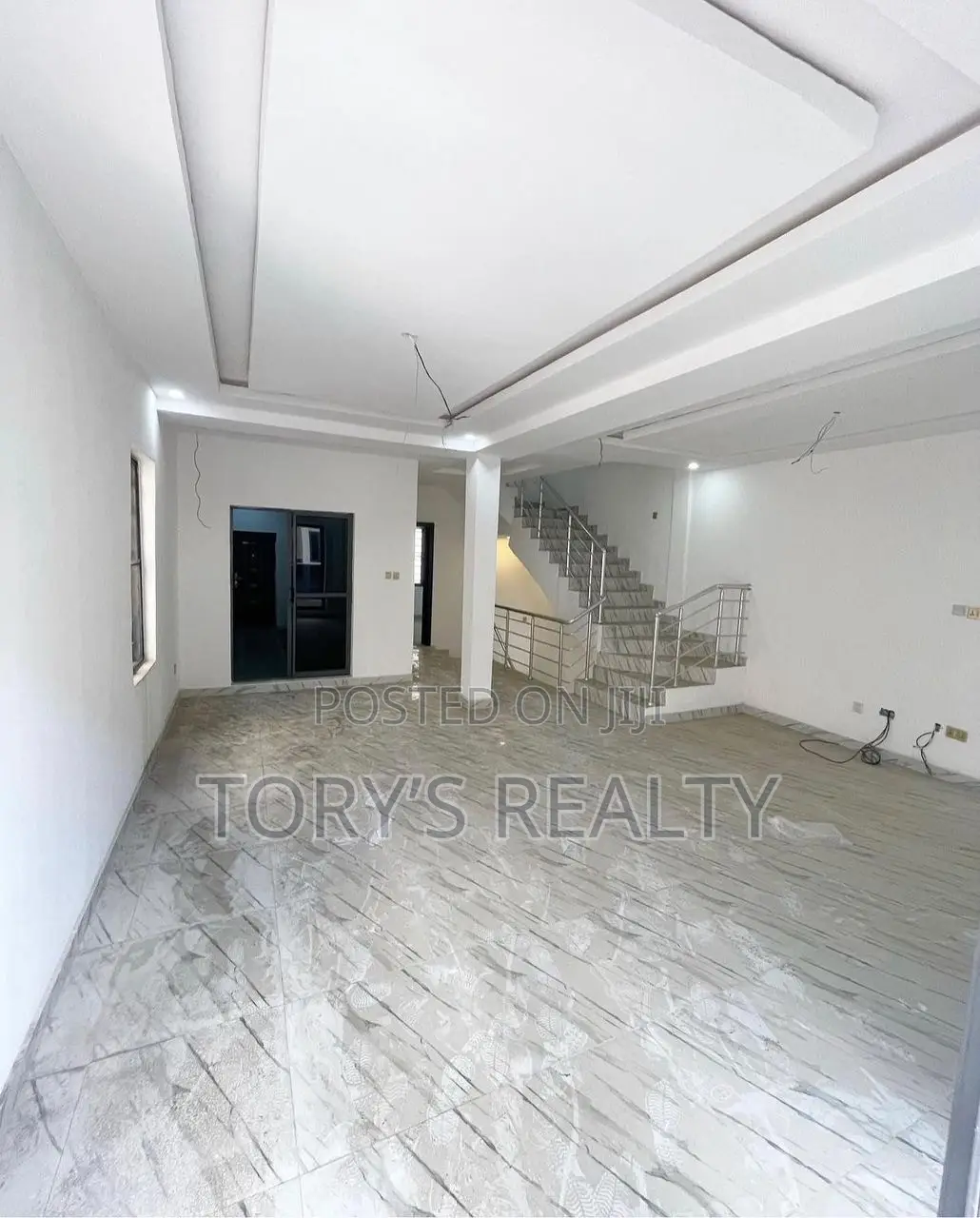 4bdrm Duplex in Lekki Phase 1 for rent in Lekki Phase 1