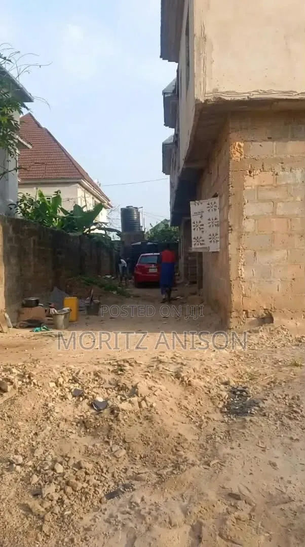 2bdrm Block of Flats in Golf Estate, Enugu for sale in Enugu