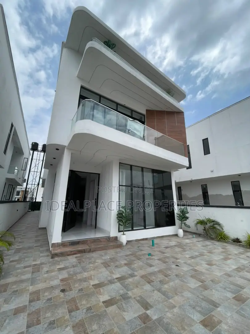 5bdrm Duplex in Ajah for sale in Ajah