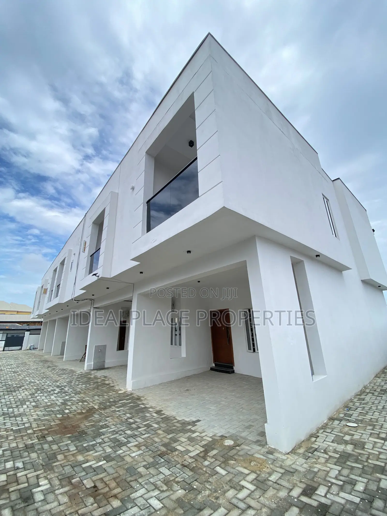 3bdrm Townhouse/Terrace in Sangotedo for sale in Sangotedo