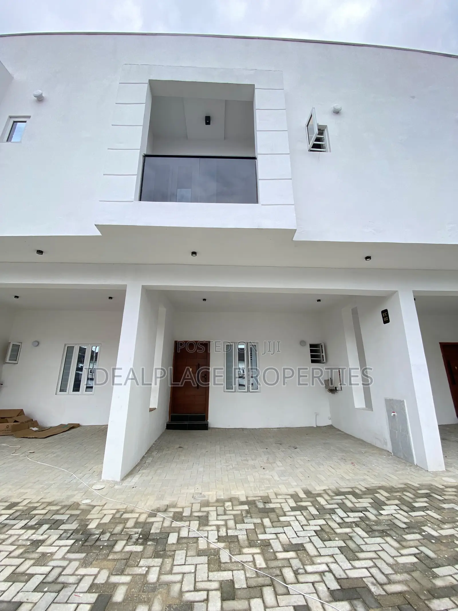 2bdrm Townhouse/Terrace in Sangotedo for sale in Sangotedo