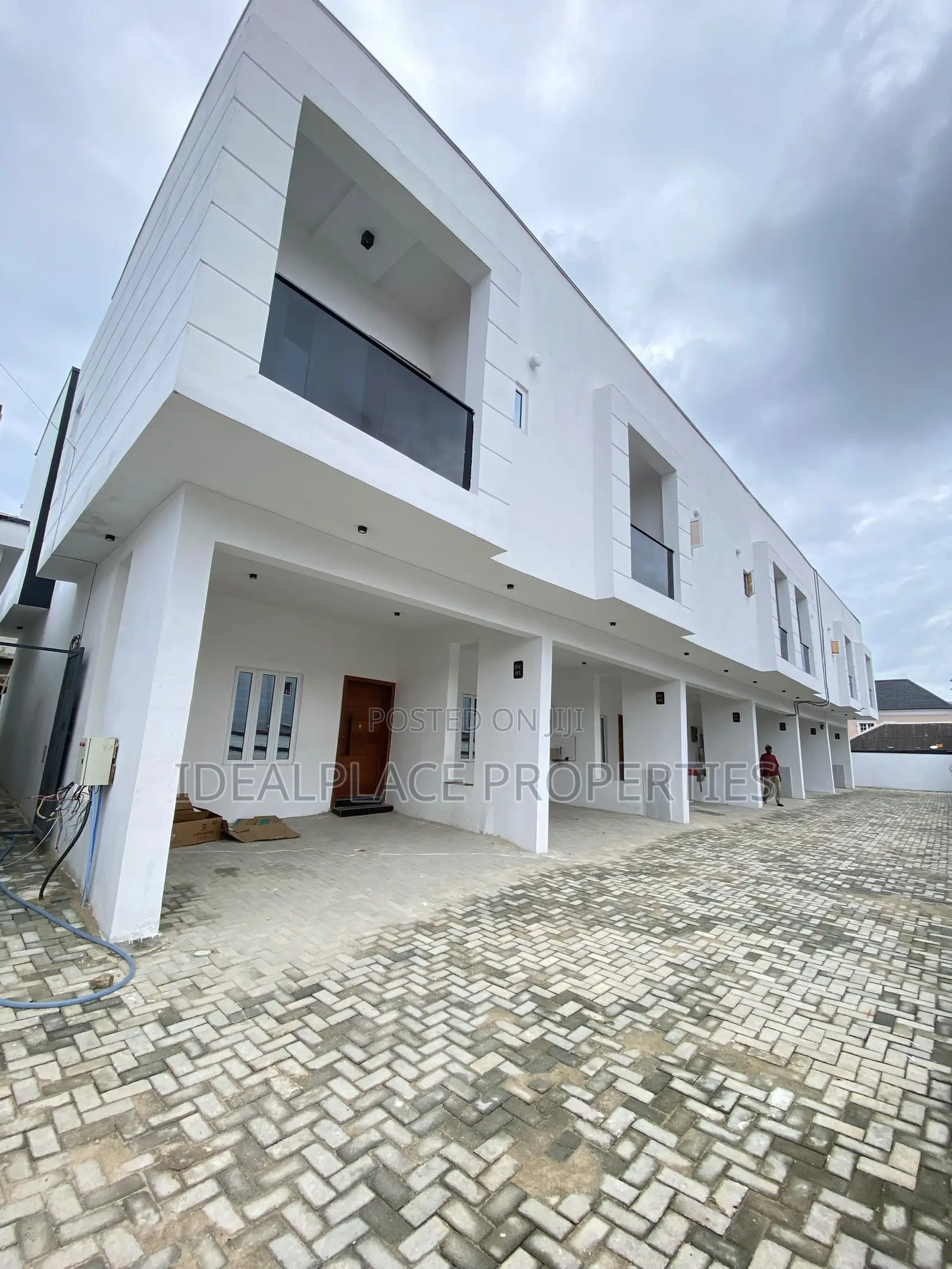 2bdrm Townhouse/Terrace in Sangotedo for sale in Sangotedo
