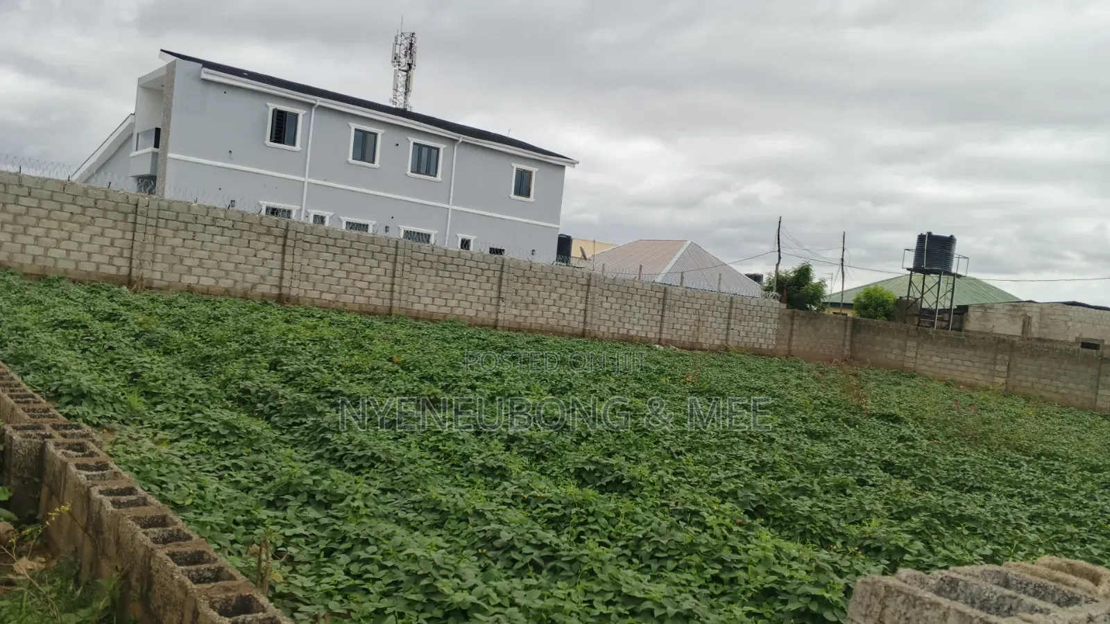 30m 1000sqm Land for Sale in Phase 4 / Jikwoyi