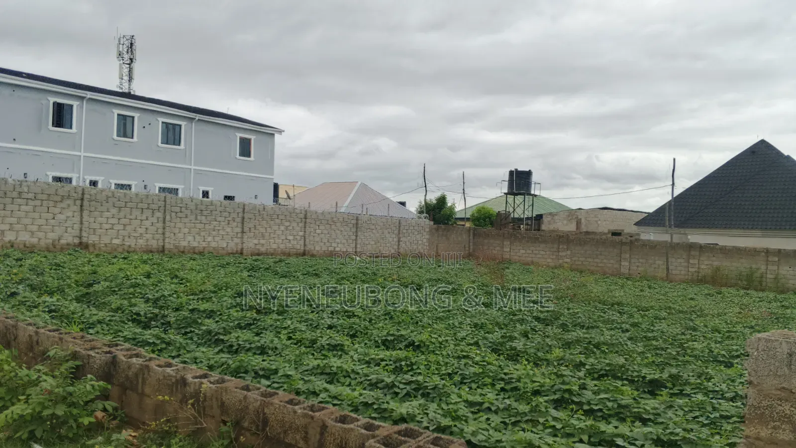 30m 1000sqm Land for Sale in Phase 4 / Jikwoyi