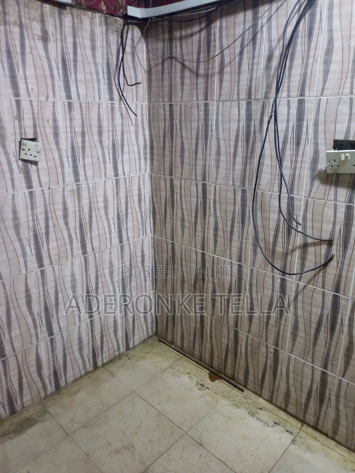 10bdrm Duplex in Anifowoshe, Ikeja for rent in Ikeja