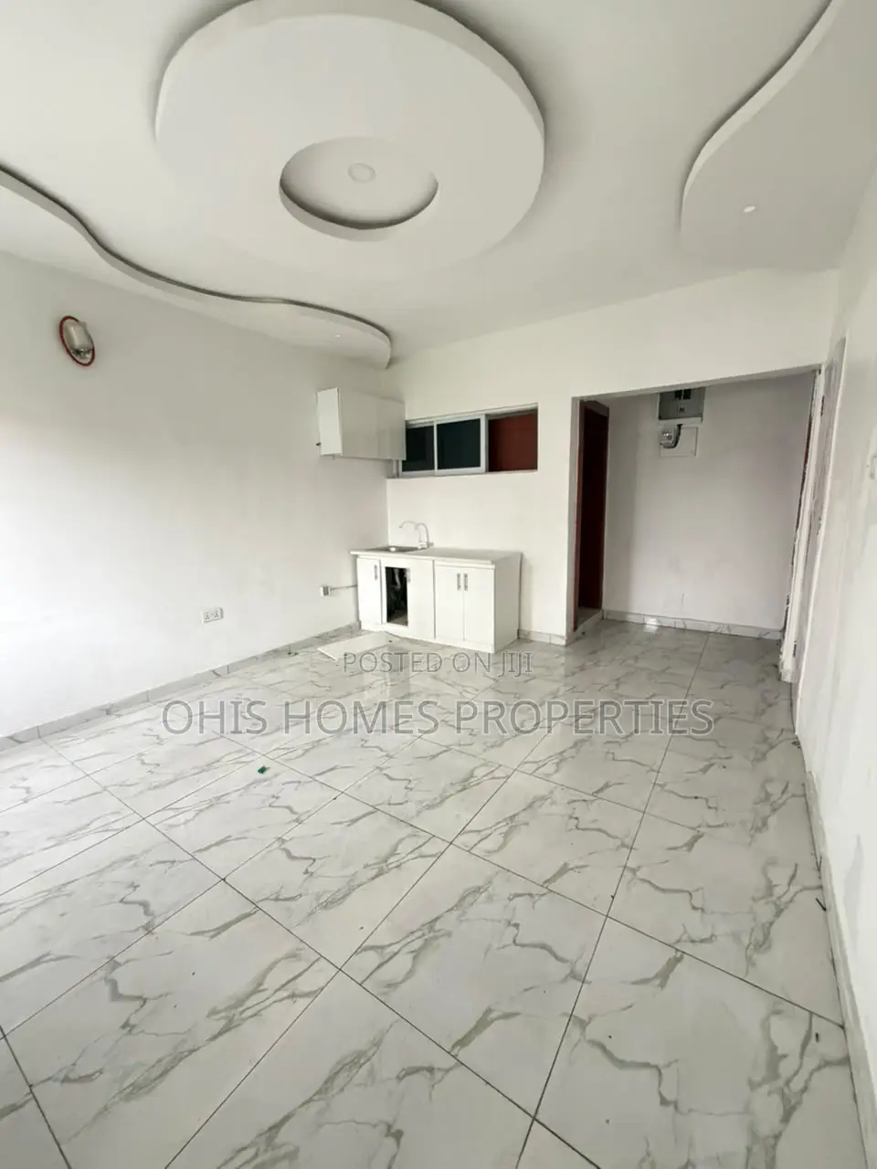 1bdrm Shared Apartment in Westend Estate, Ikota for rent in Ikota
