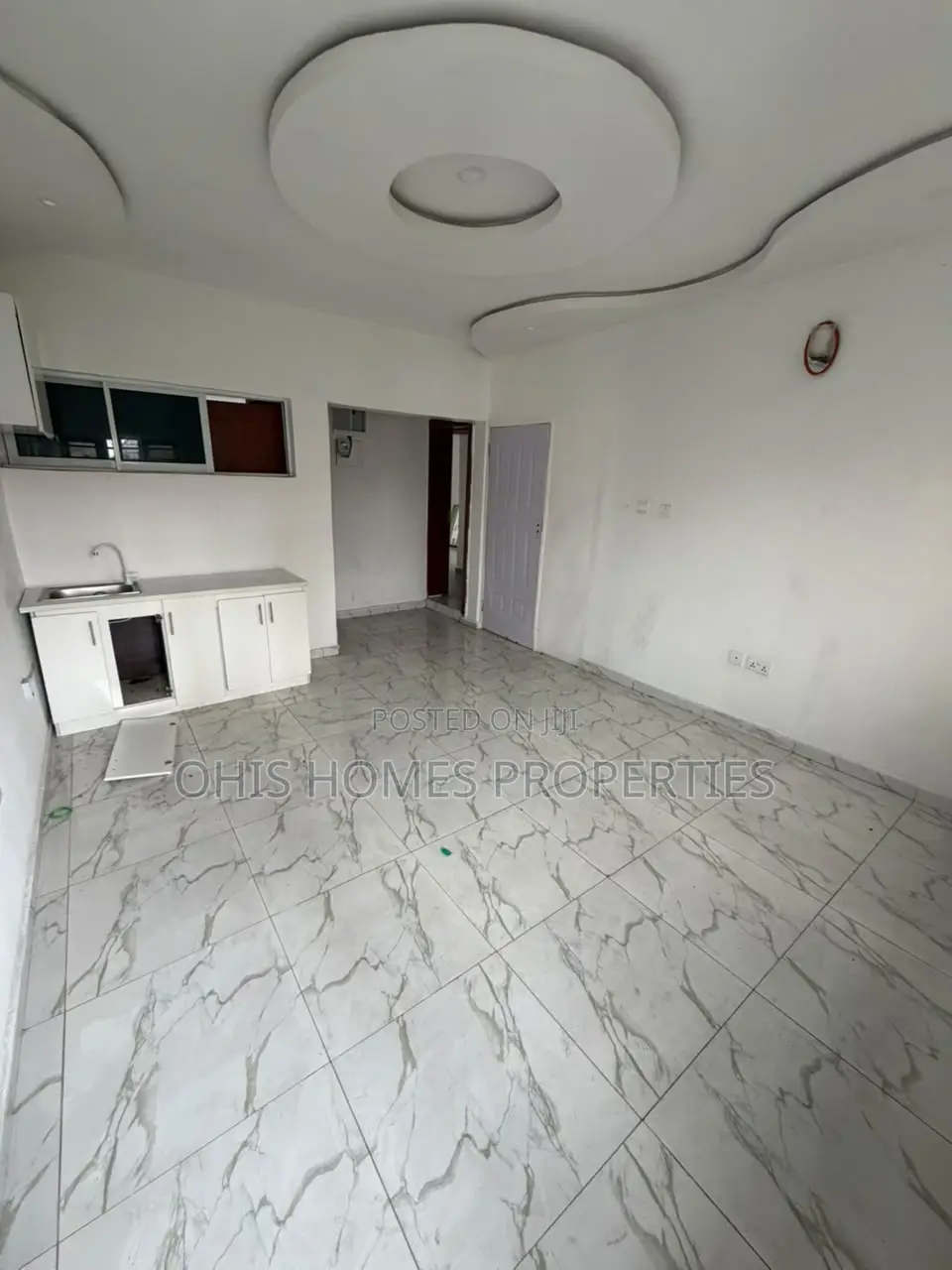 1bdrm Shared Apartment in Westend Estate, Ikota for rent in Ikota