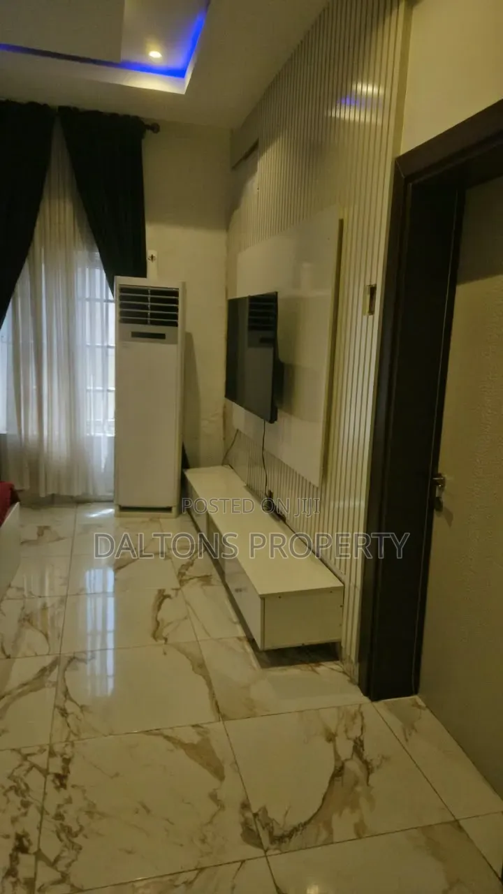 Furnished 4bdrm Duplex in Vegas Court Estate, Sabon Lugbe for rent in Sabon Lugbe