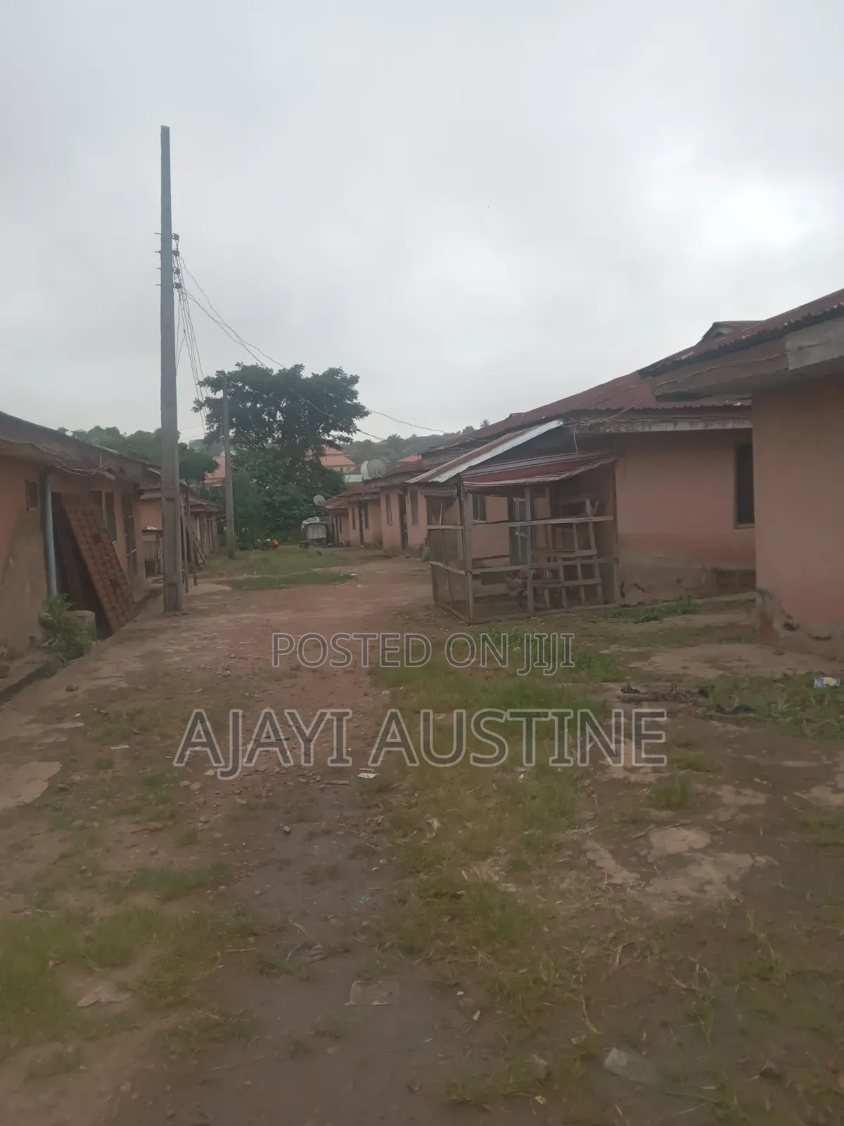 2bdrm Apartment in In-Between Road, Akure for sale in Akure