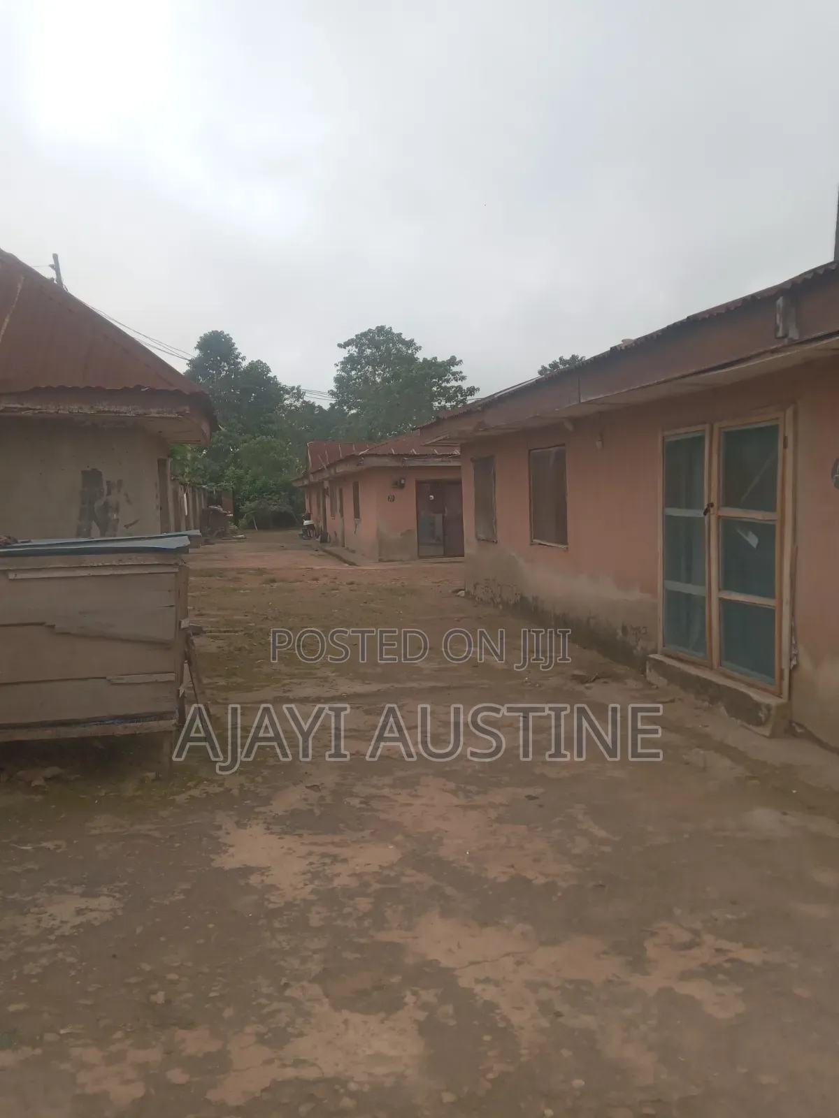 2bdrm Apartment in In-Between Road, Akure for sale in Akure