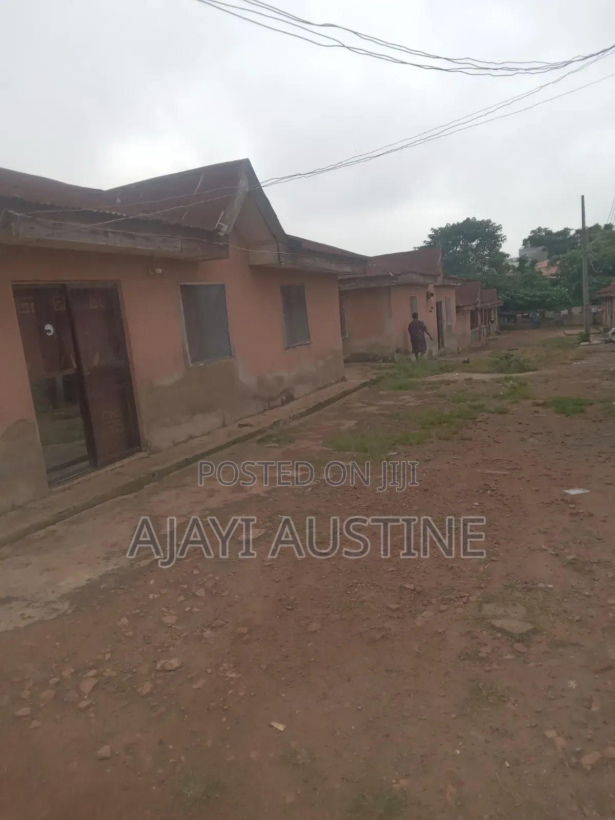 2bdrm Apartment in In-Between Road, Akure for sale in Akure