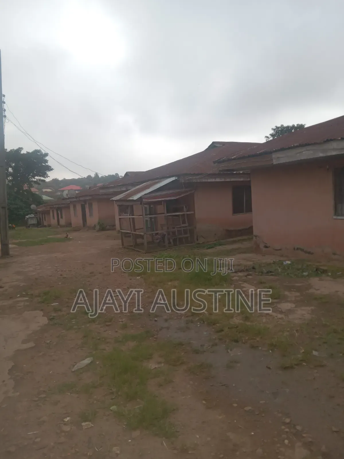 2bdrm Apartment in In-Between Road, Akure for sale in Akure