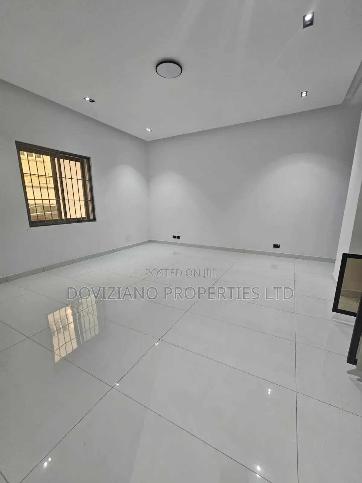 3bdrm Apartment in Banana Island for sale in Banana Island