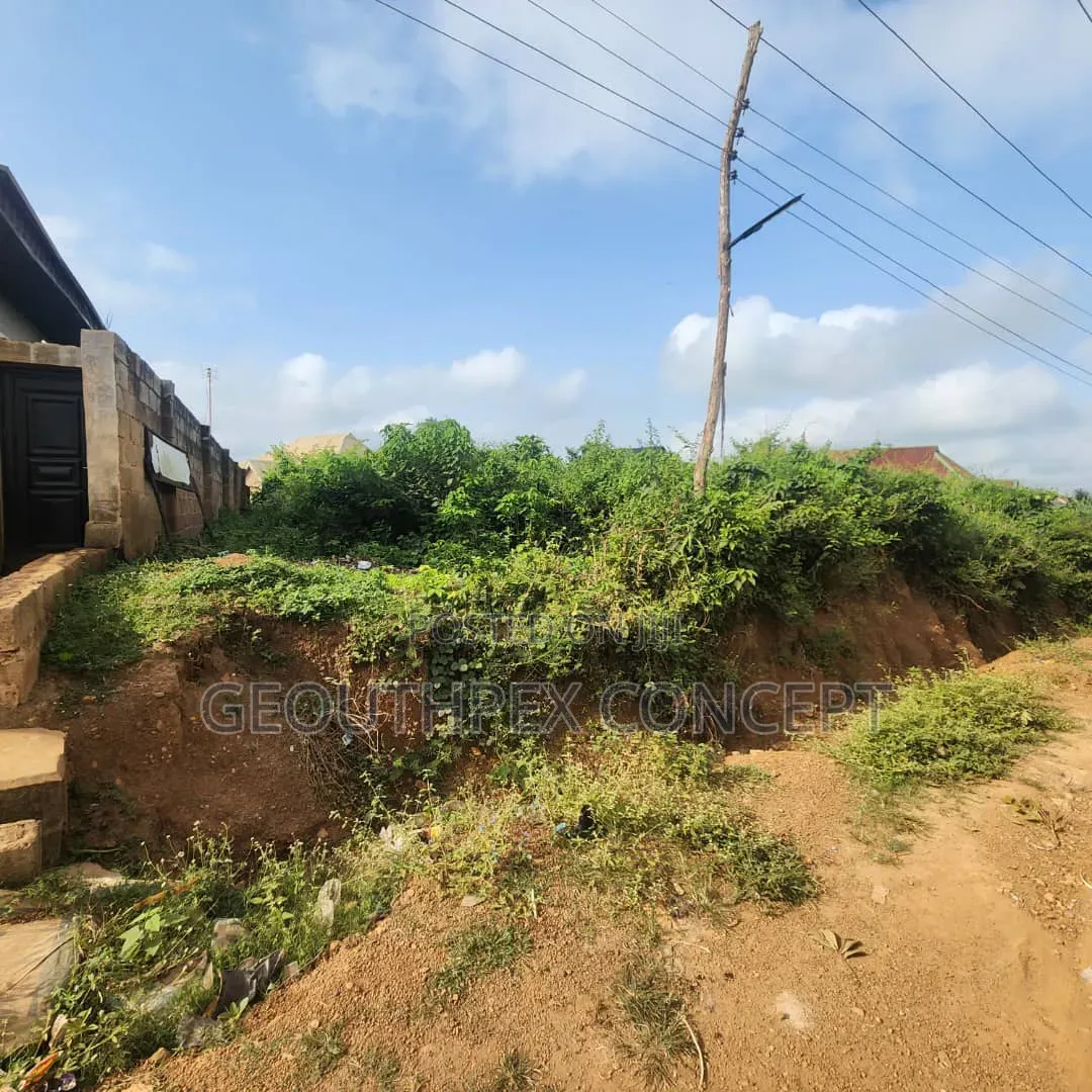 Plot of Land in Moniya in Moniya
