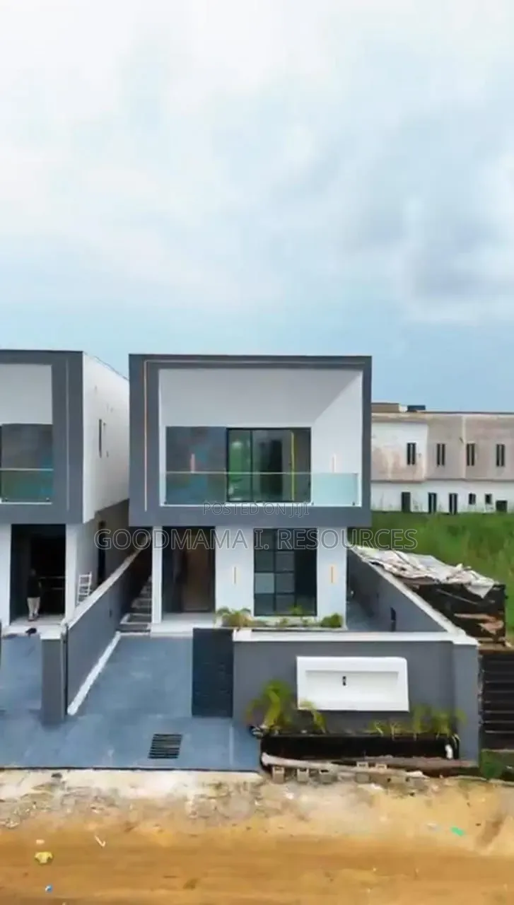 5bdrm Duplex in Lekki Palm City, Ajah for sale in Ajah