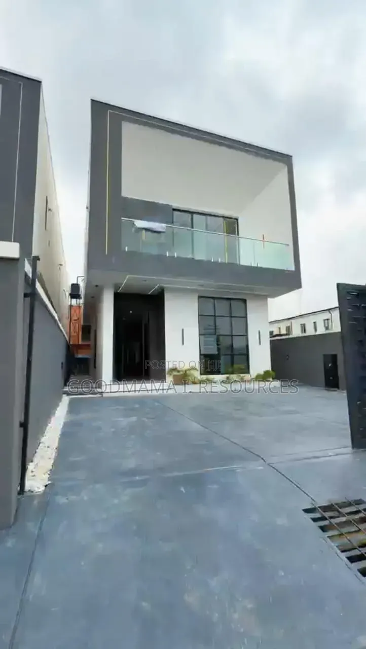 5bdrm Duplex in Lekki Palm City, Ajah for sale in Ajah