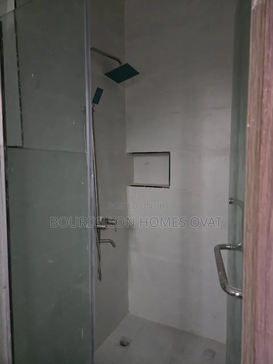 4bdrm Duplex in Harris Drive By Vgc for rent in VGC / Ajah