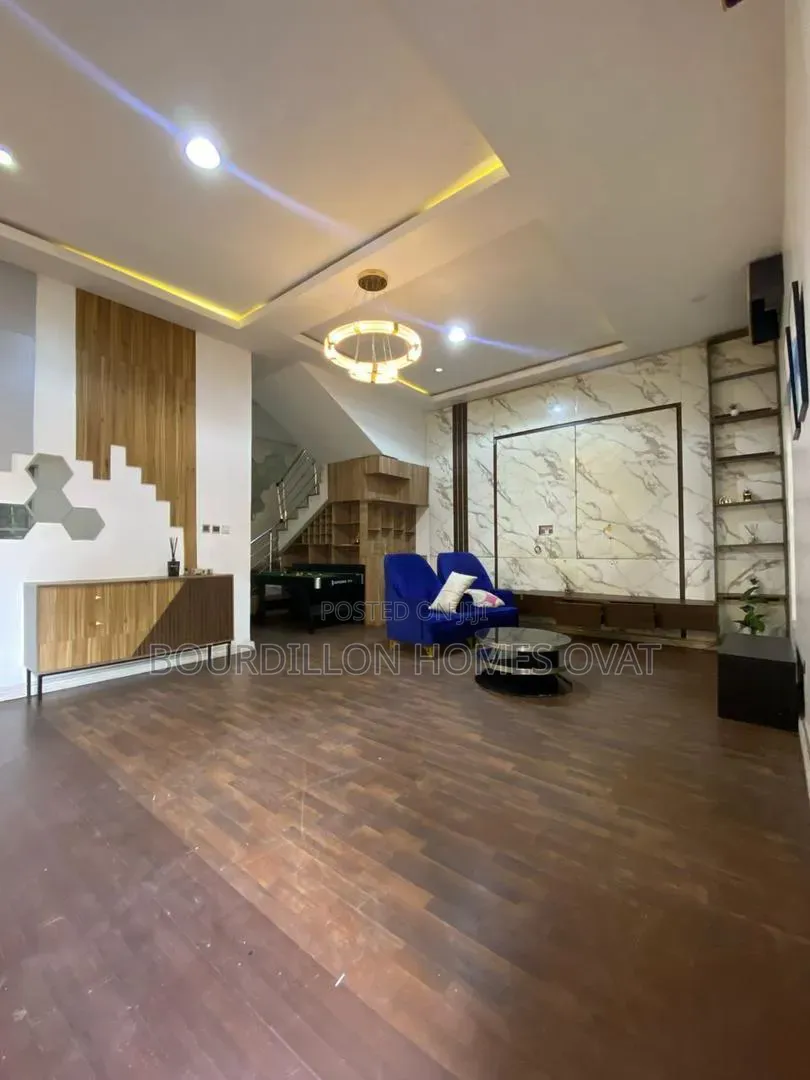 4bdrm Duplex in Chevron Lekki Lagos for rent in Chevron