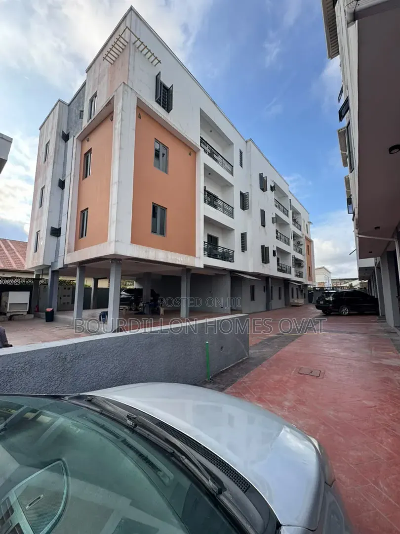 2bdrm Apartment in Ikate Lekki Lagos for rent in Ikate