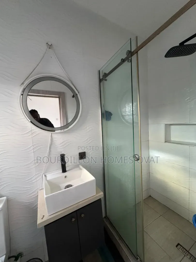 2bdrm Apartment in Ikate Lekki Lagos for rent in Ikate