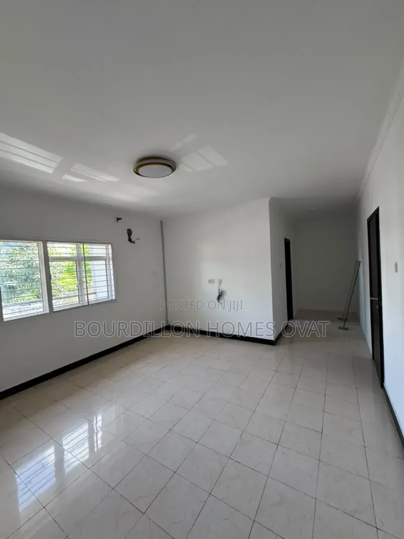4bdrm Duplex in Lekki Phase 1 Lagos for rent in Lekki Phase 1