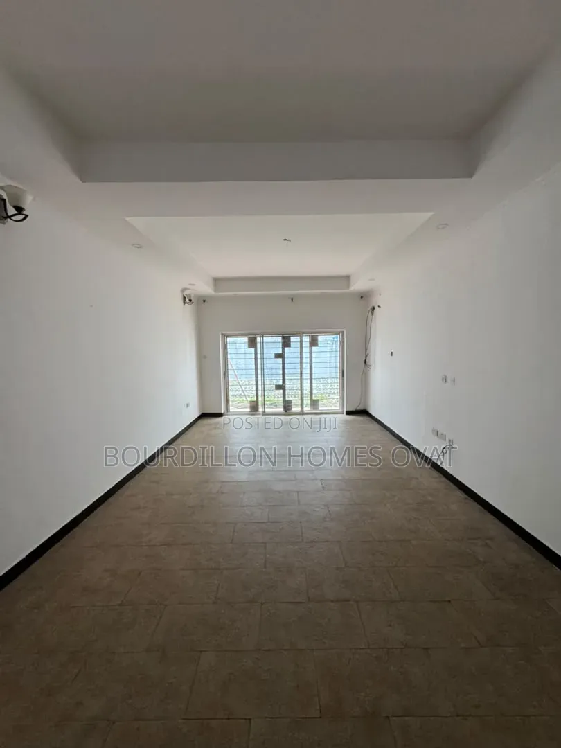 4bdrm Duplex in Lekki Phase 1 Lagos for rent in Lekki Phase 1