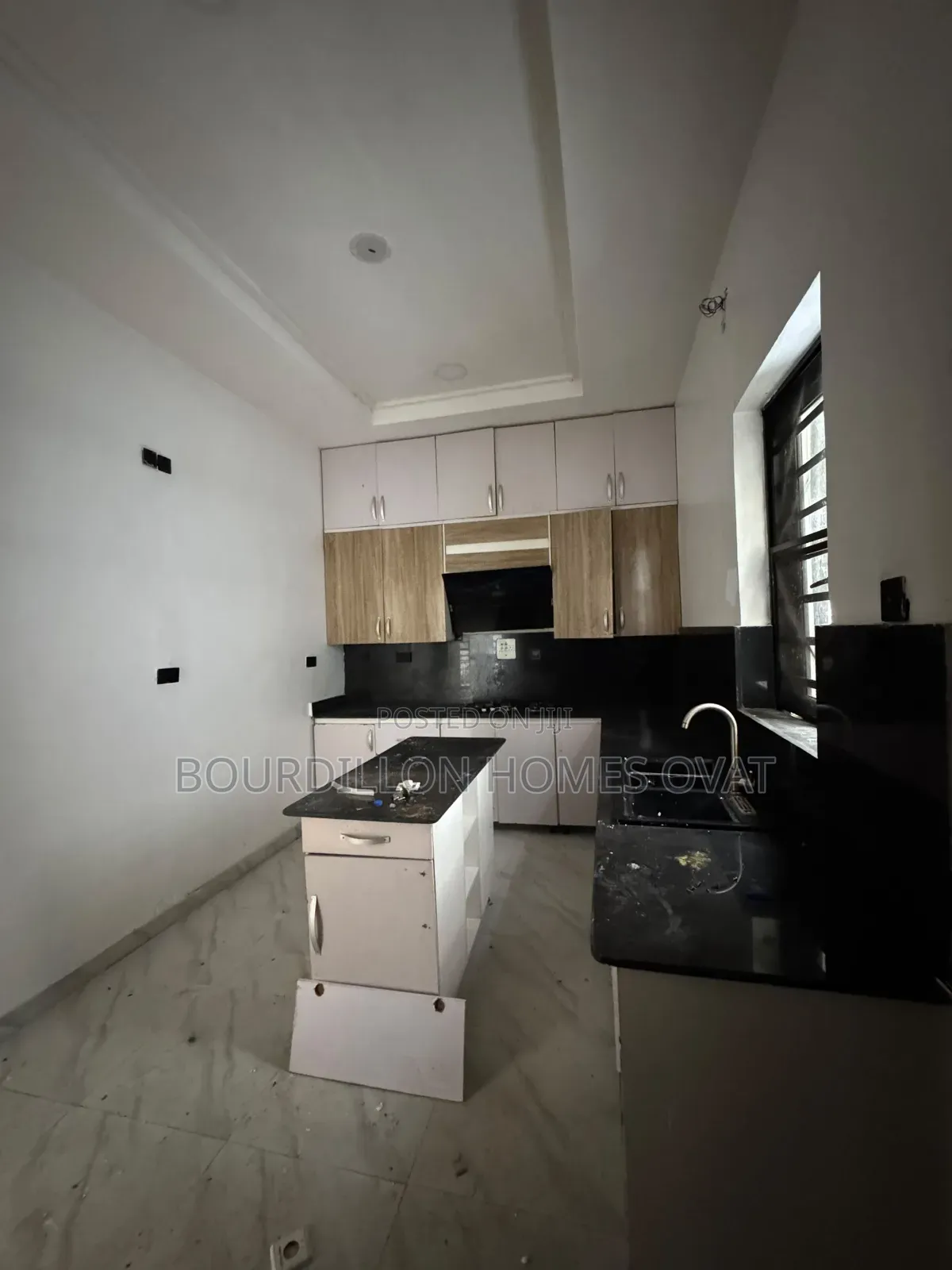 4bdrm Duplex in Orchid Lekki Lagos for rent in Lekki Expressway