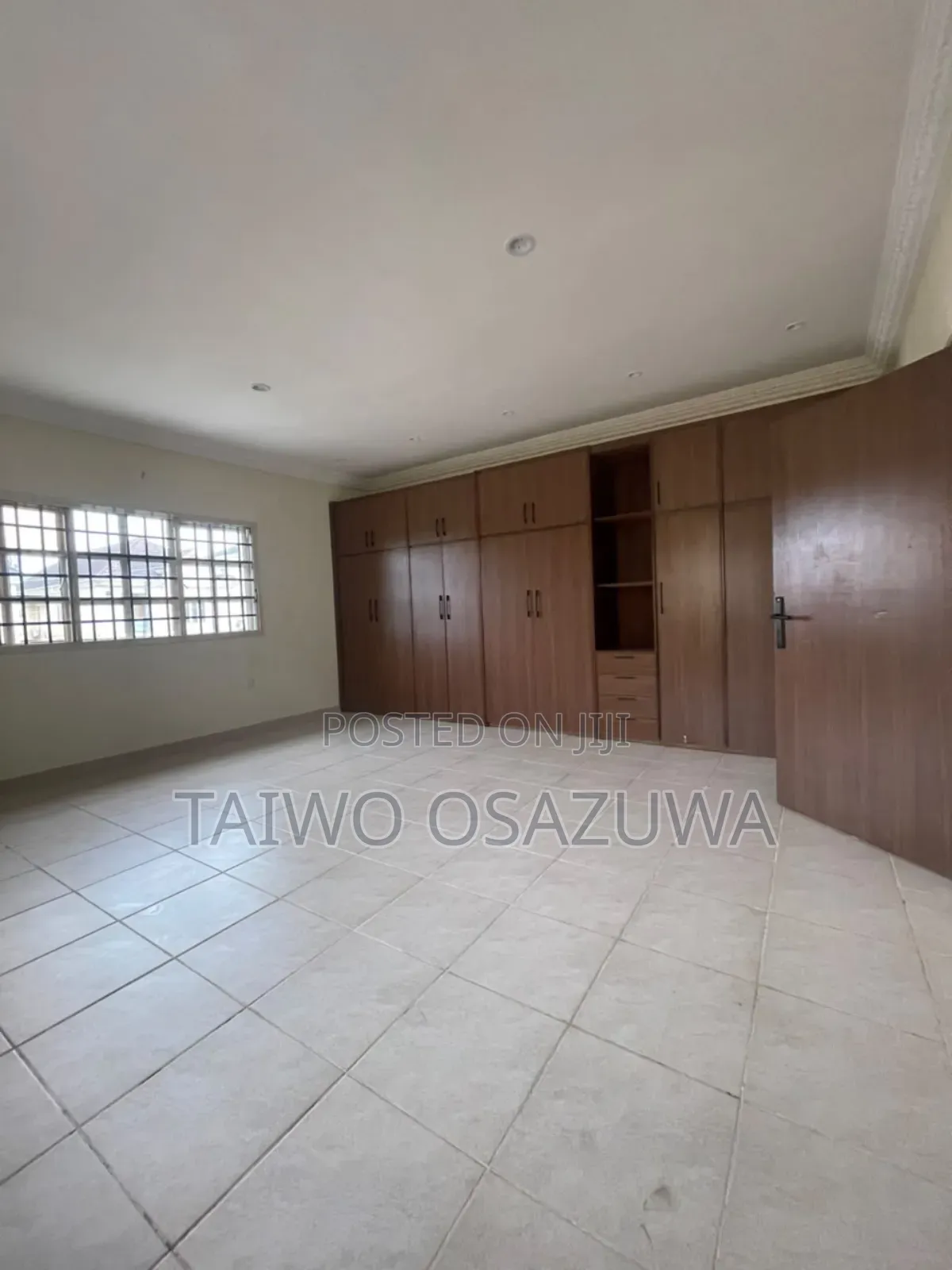 3bdrm Apartment in Chief Ifeanyi, Lekki Phase 1 for rent in Lekki Phase 1