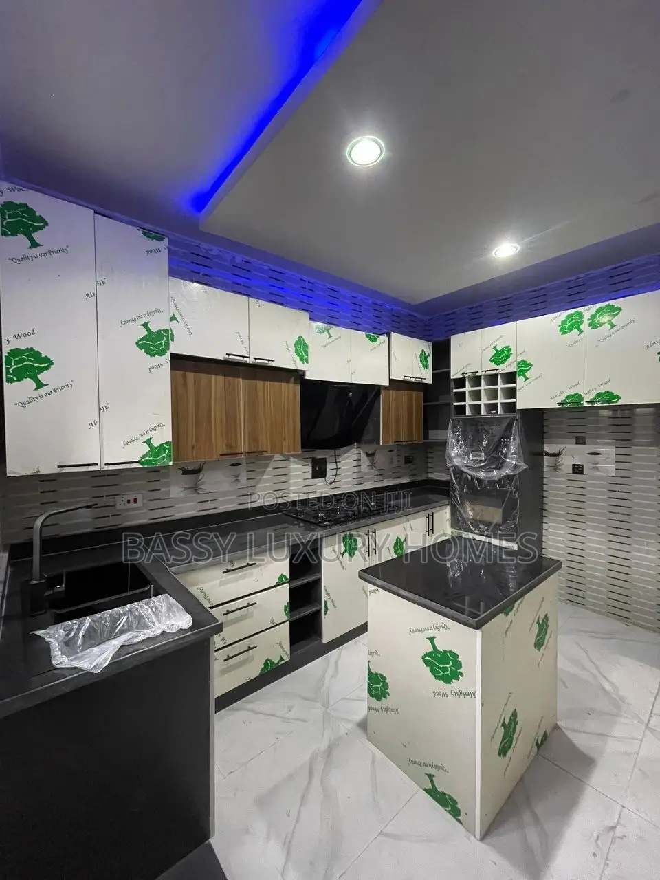Furnished 4bdrm Duplex in Lekki for sale in Lekki