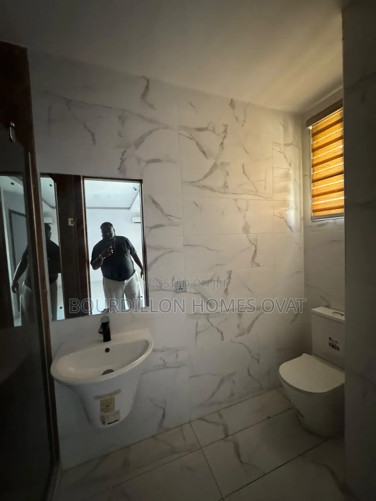 3bdrm Apartment in Ikoyi Lekki Lagos for rent in Ikoyi S.W