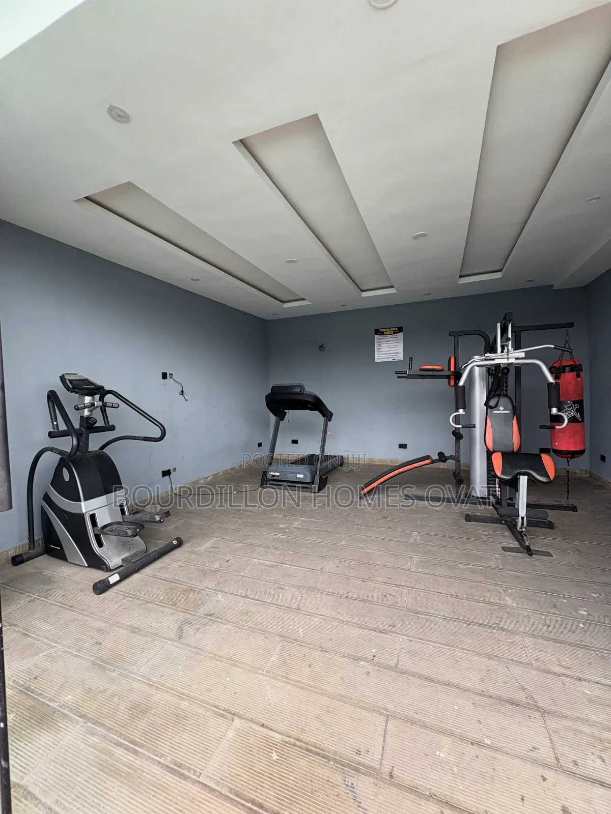 3bdrm Apartment in Lekki Phase 1 Lagos for rent in Lekki Phase 1