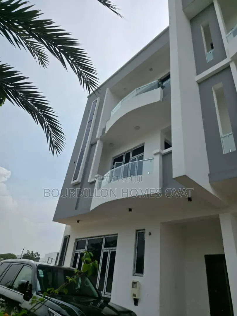 4bdrm Duplex in Old Ikoyi Lagos for rent in Old Ikoyi