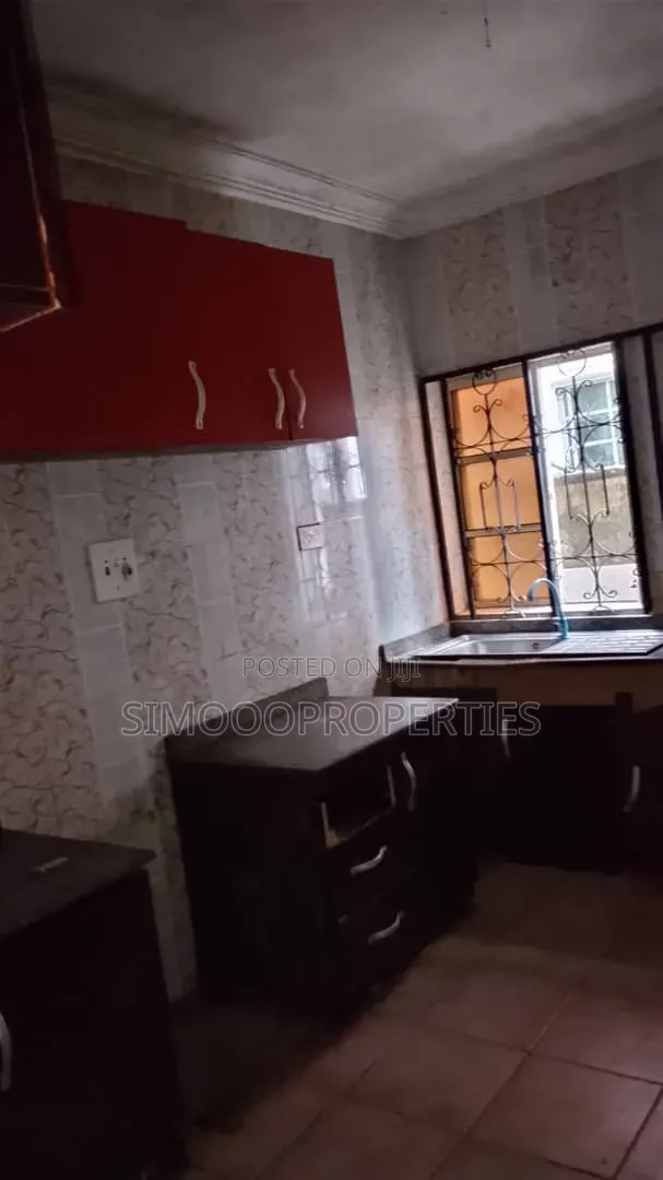 3bdrm Block of Flats in Victory Villa,, Abijo for rent in Abijo