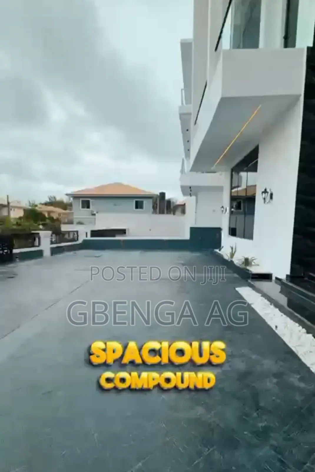 Furnished 5bdrm Duplex in Megamount Estate,, Ikota for sale in Ikota
