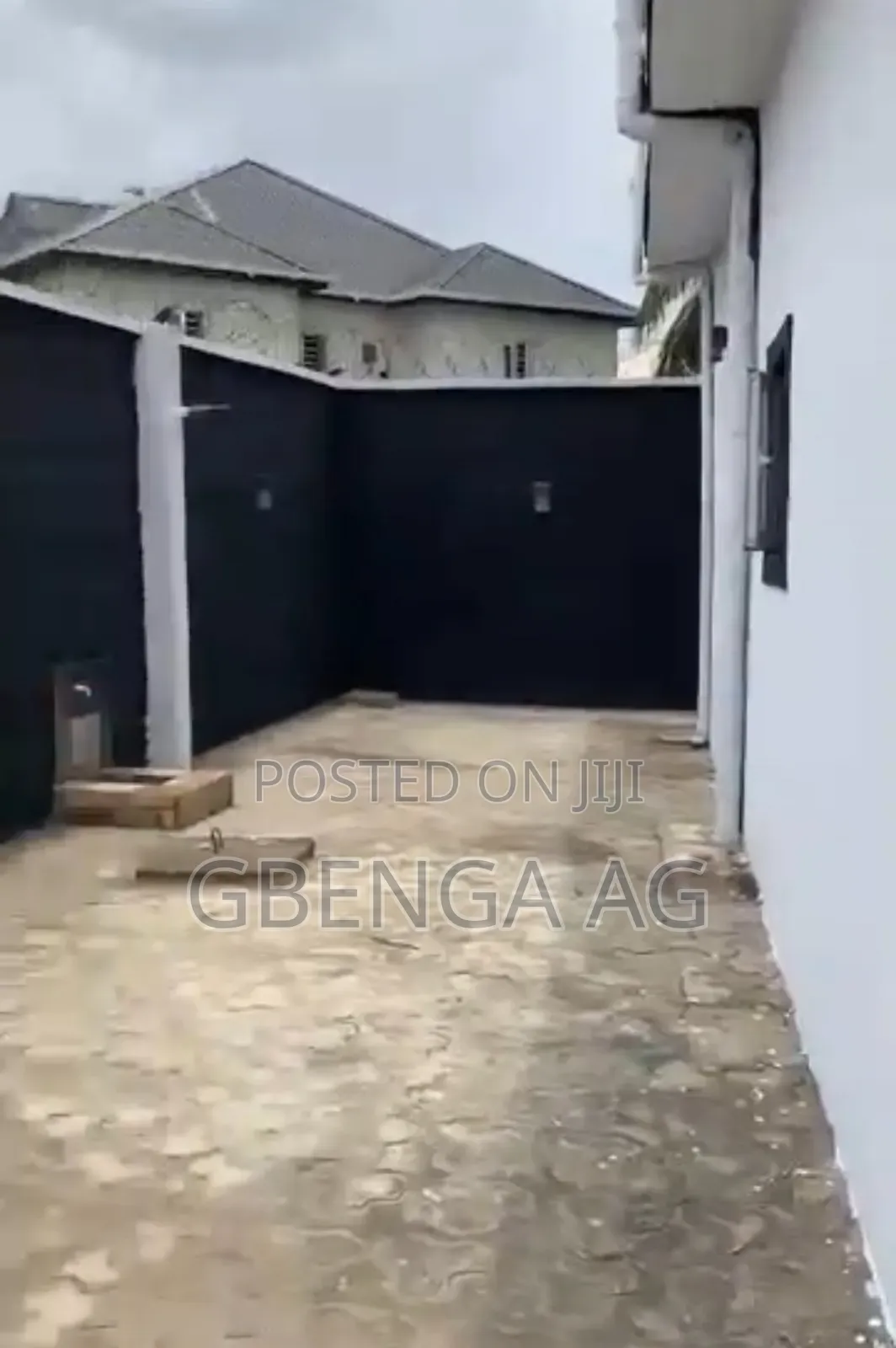 5bdrm Duplex in Makogi Magboro Off, Obafemi-Owode for sale in Obafemi-Owode